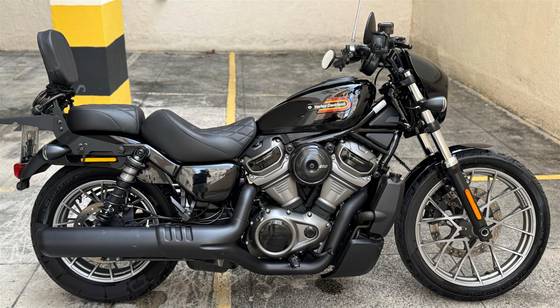 HARLEY-DAVIDSON NIGHTSTER SPECIAL 